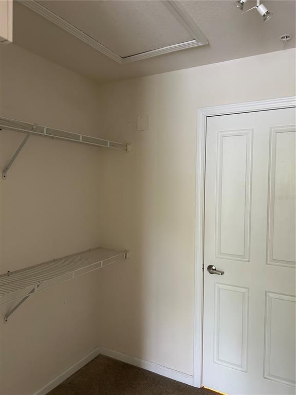 Building Photo - 11901 Sandy Knoll Ct