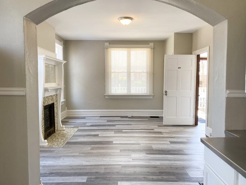 Home Sweet Home! - 432 E Whittier St