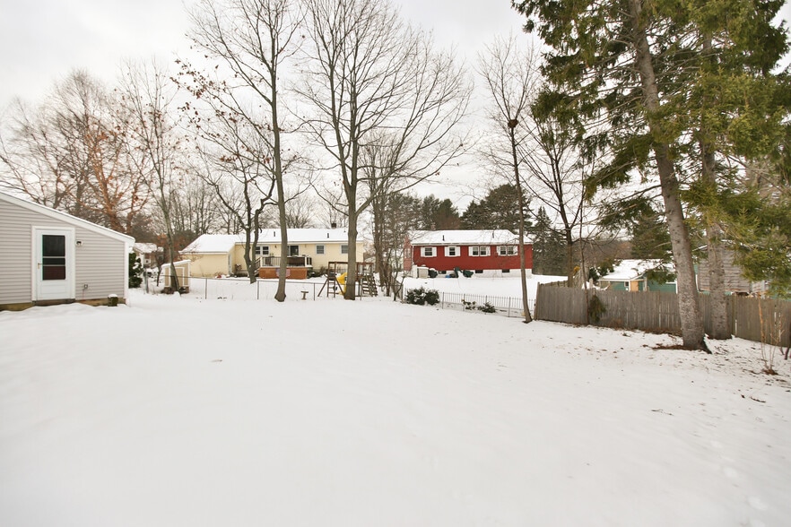 Building Photo - 159 Leslie Dr