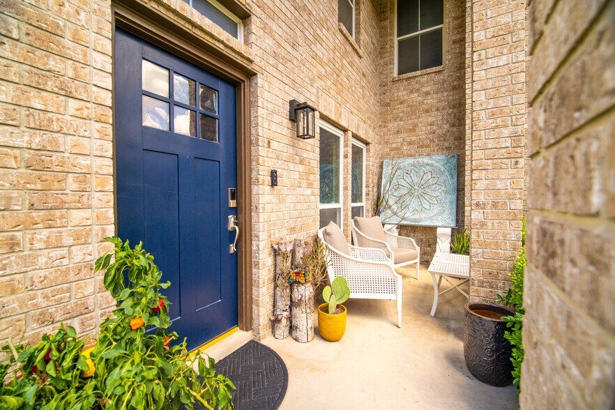Building Photo - 3603 Blairstone