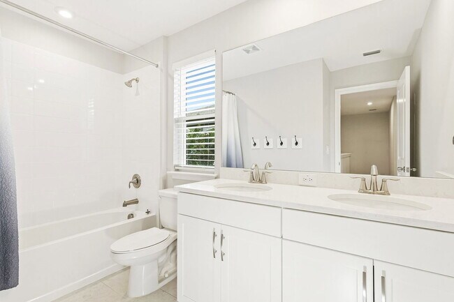 Building Photo - 5741 Grand Sonata Ave