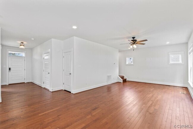 Building Photo - 4142 Tosh Ln