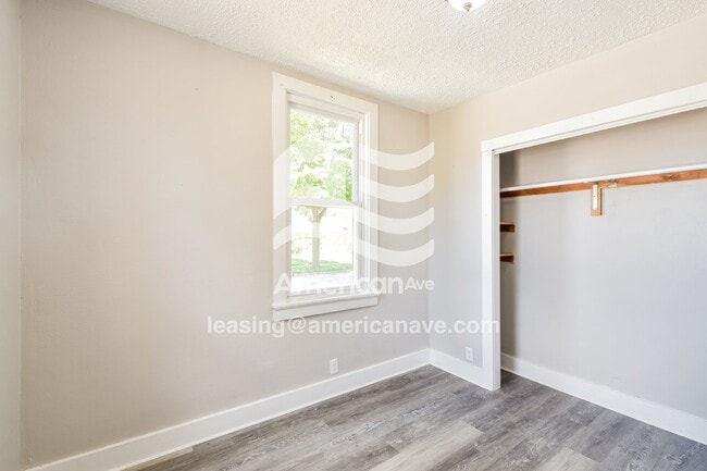 Building Photo - 4575 N 65th St