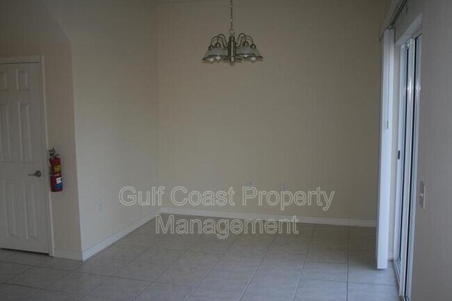 Building Photo - 7652 Plantation Cir