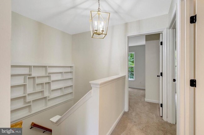 Building Photo - 7057 Sauvage Ln