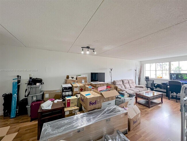 Building Photo - 6195 NW 186th St