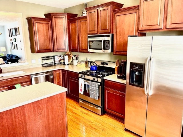 Building Photo - 418 Turner Dr
