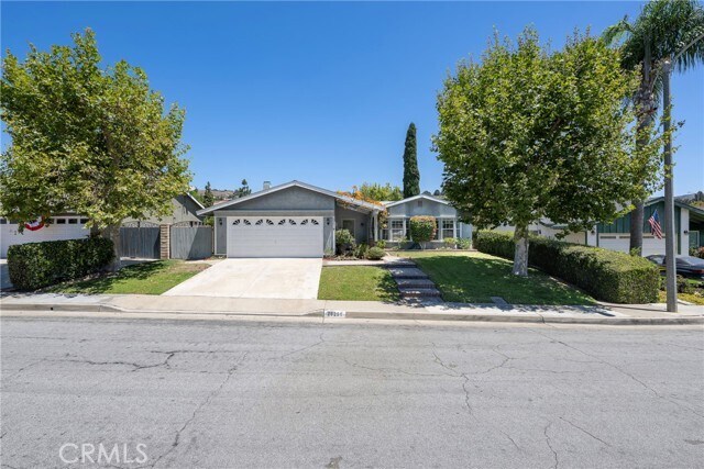 Building Photo - 20251 Ave Del Norte