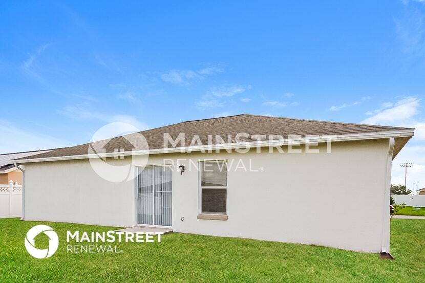 Building Photo - 730 Sierra Cir