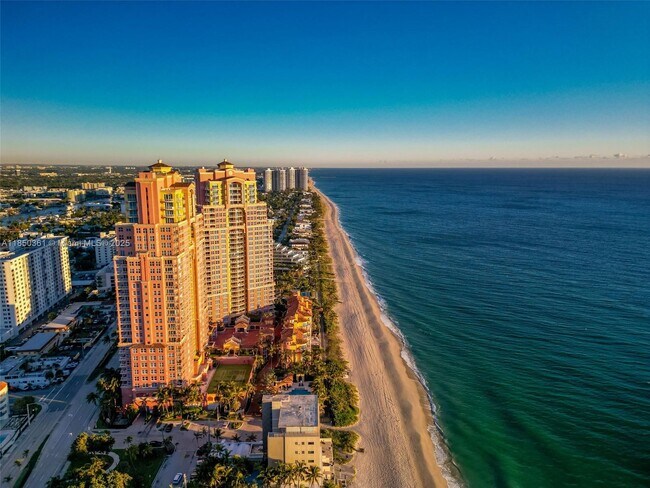 Building Photo - 2100 N Ocean Blvd