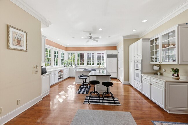 Building Photo - 7410 Ratchford Ct