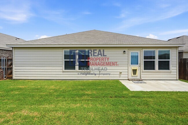 Building Photo - Modern 4-Bedroom Home in Newberry Point