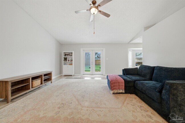 Building Photo - 519 Batten Blvd