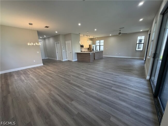 Building Photo - 9908 Porto Fino Cir