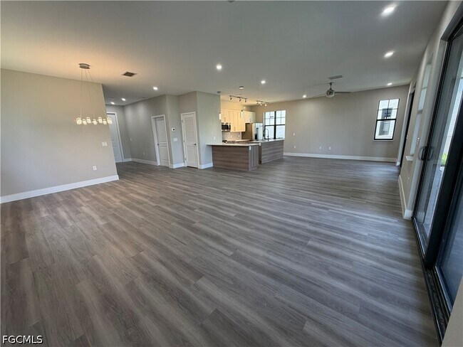 Building Photo - 9908 Portofino Vineyards Dr