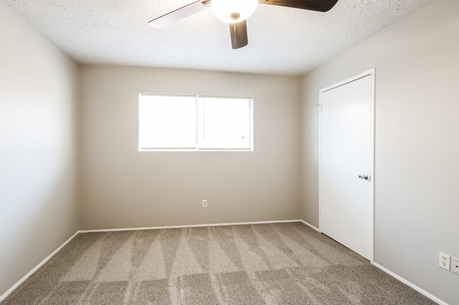 Building Photo - 5418 Quail Tree Ln