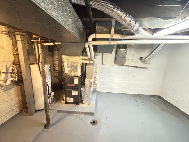 Building Photo - 3 Br 1 Bath Twin Home available in Bethlehem