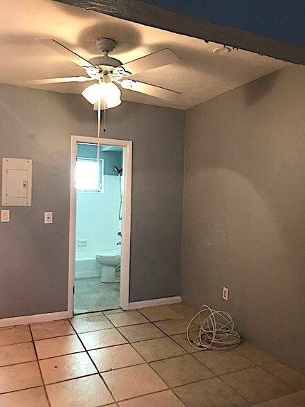 Building Photo - 835 Meridian Ave