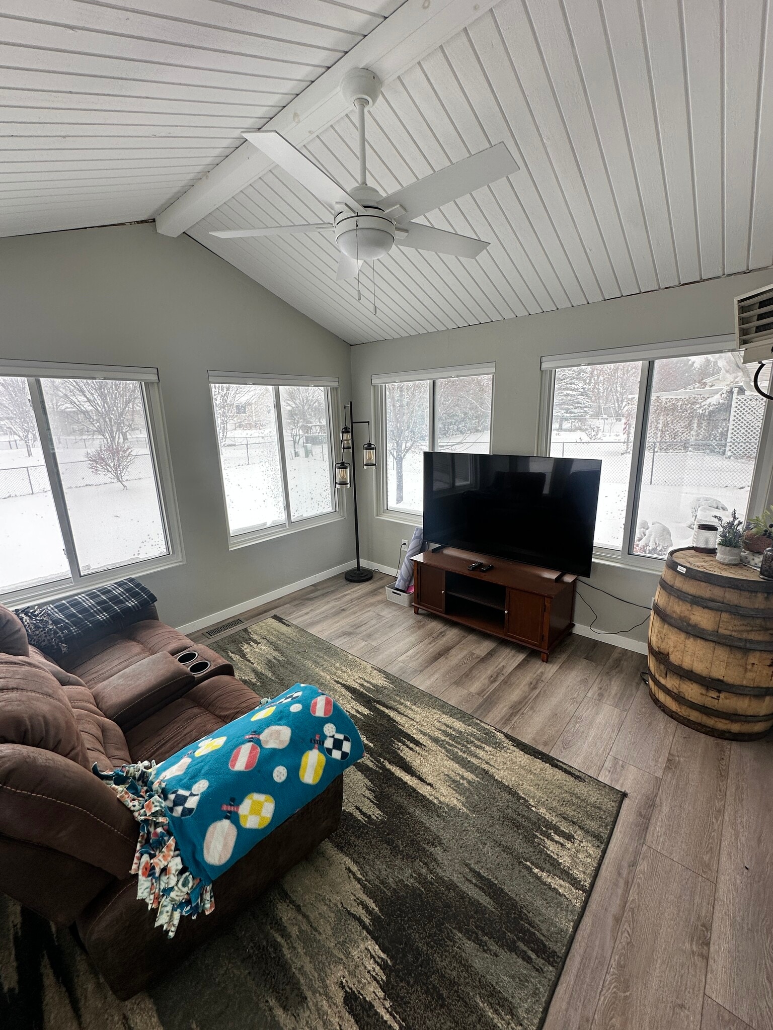 Sunroom - 75 Elm Ridge Ct