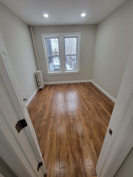 Building Photo - 30 Highgate St