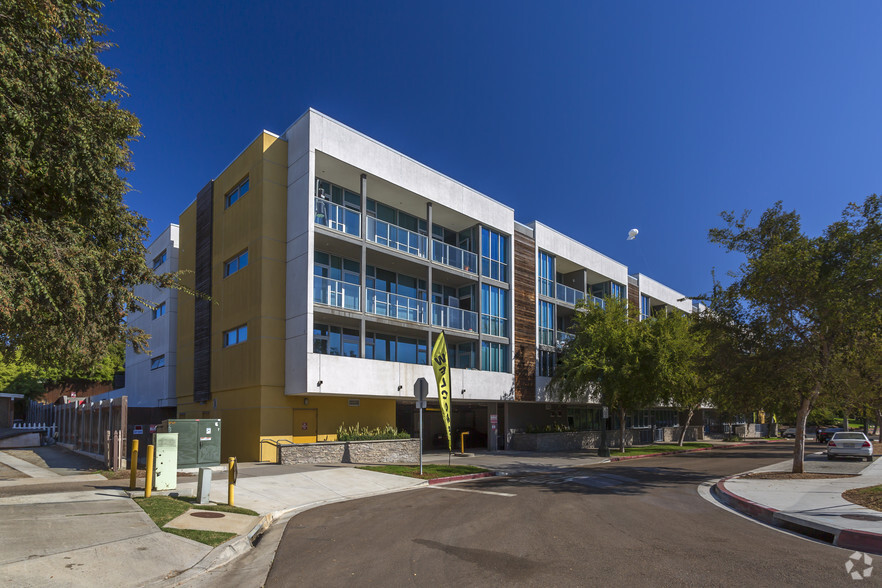 Building - 12th Street Lofts