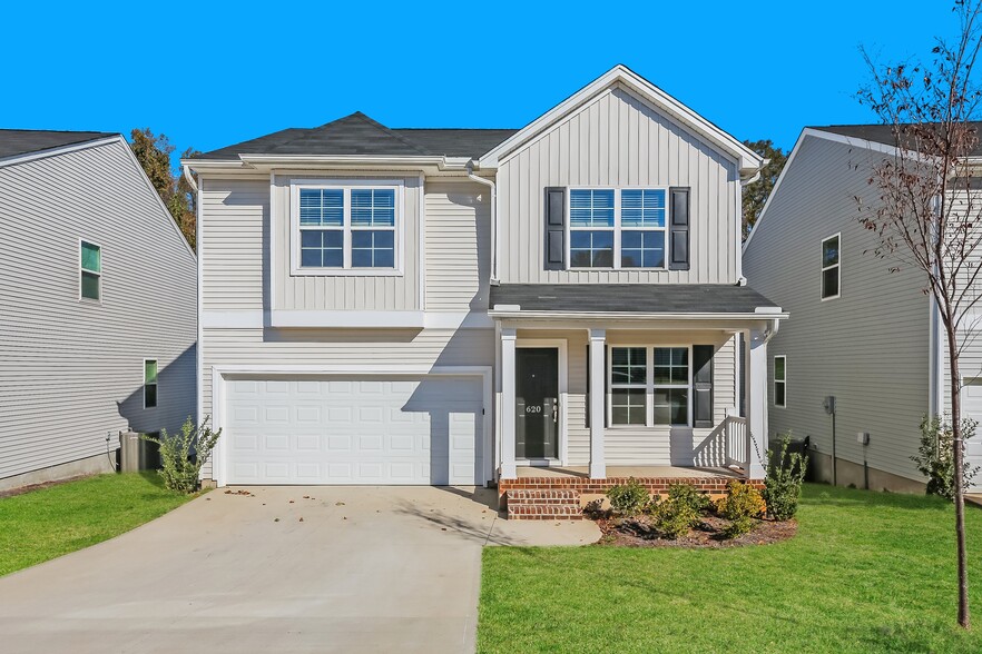 Primary Photo - 620 Millsgate Cir