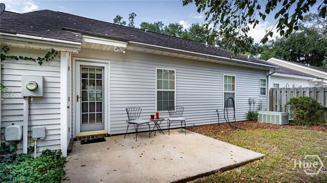 Building Photo - 15 Olde Towne Pl Dr