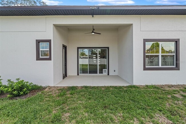 Building Photo - 7 Fortune Ln