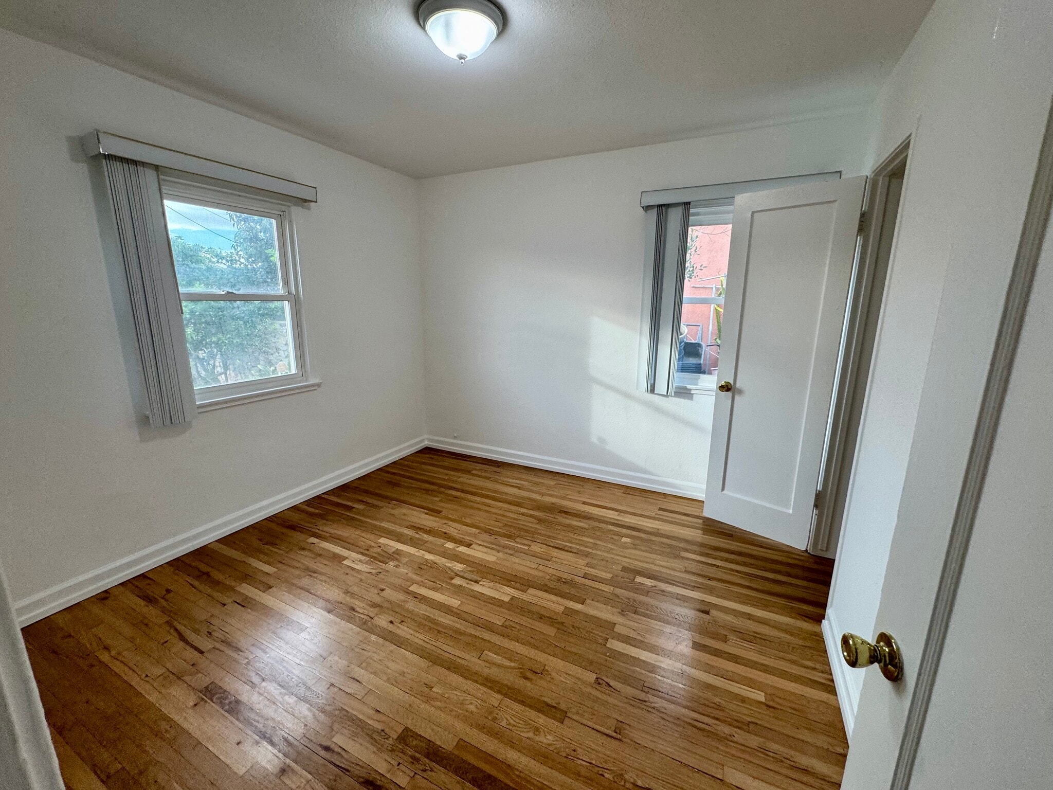 Building Photo - 13331 S New Hampshire Ave