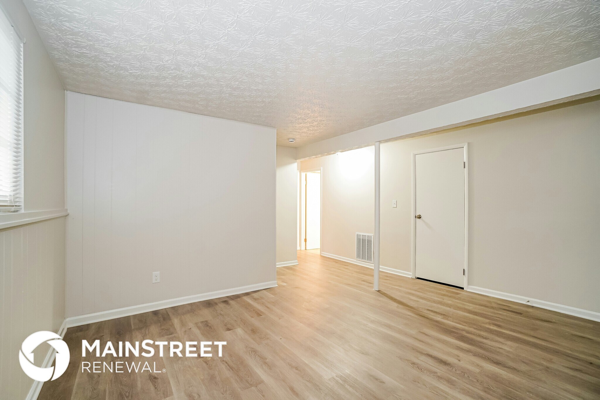 Building Photo - 511 Hilltop Dr