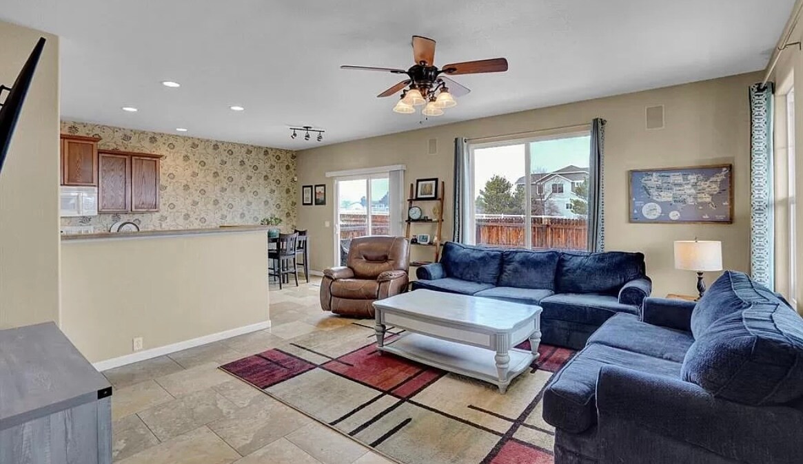 Building Photo - 11840 Bremen Pt