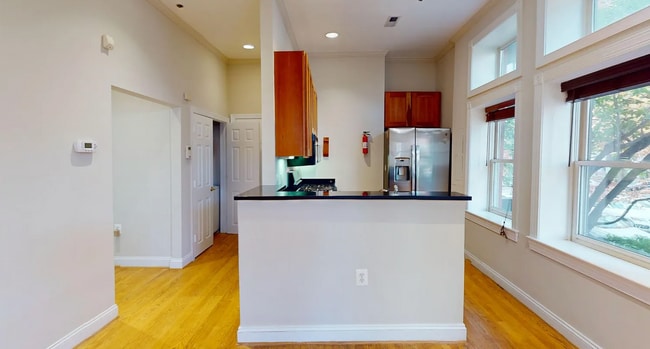 Building Photo - 1306 O St NW