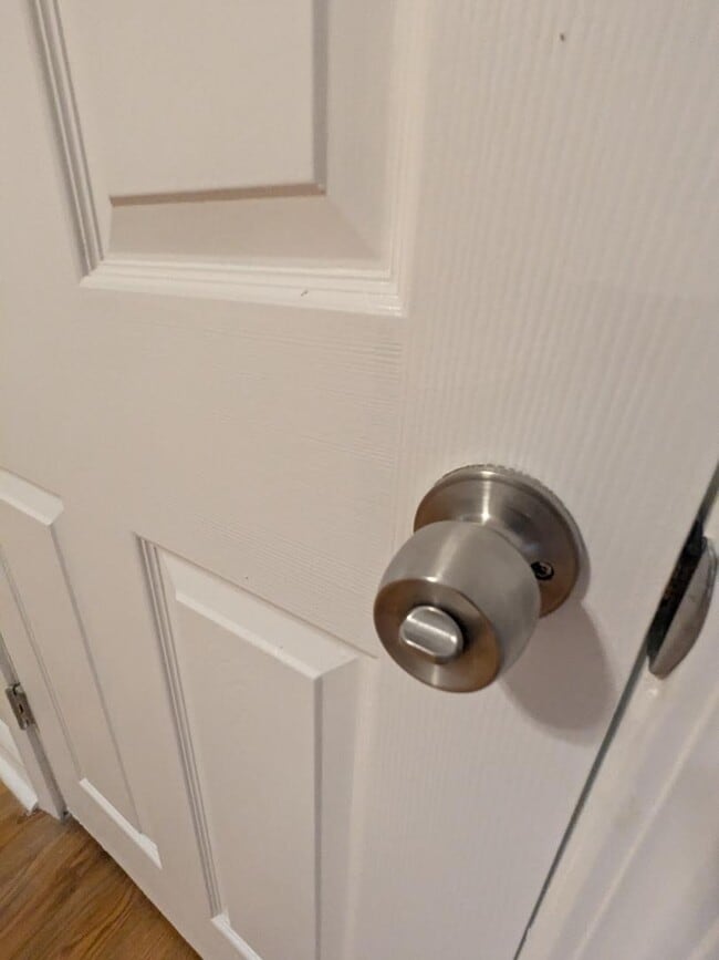 Building Photo - 3911 Castleman Ave