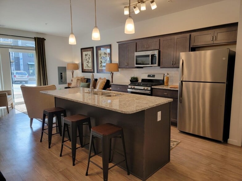 Madison Floor Plan - Kitchen - Union Summit