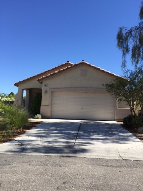 Building Photo - Must See One Story in Southwest Area!