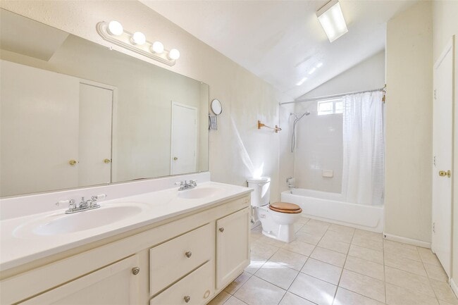 Building Photo - 6343 Clemson St