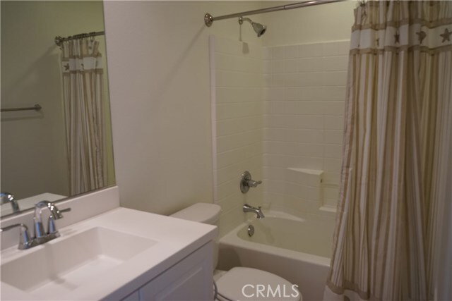 Building Photo - 18 Larry Beard Dr