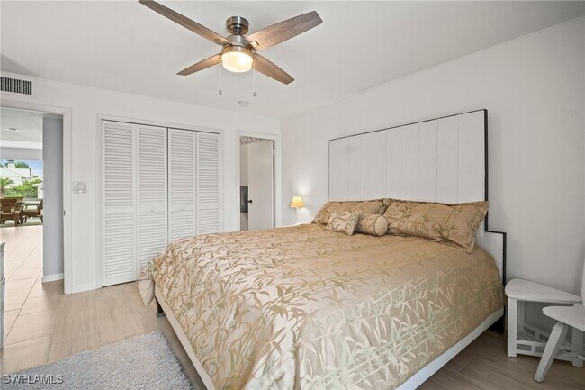 Building Photo - 2100 Gulf Shore Blvd N