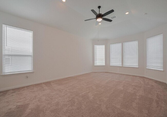 Building Photo - 5815 Texas Sage Dr