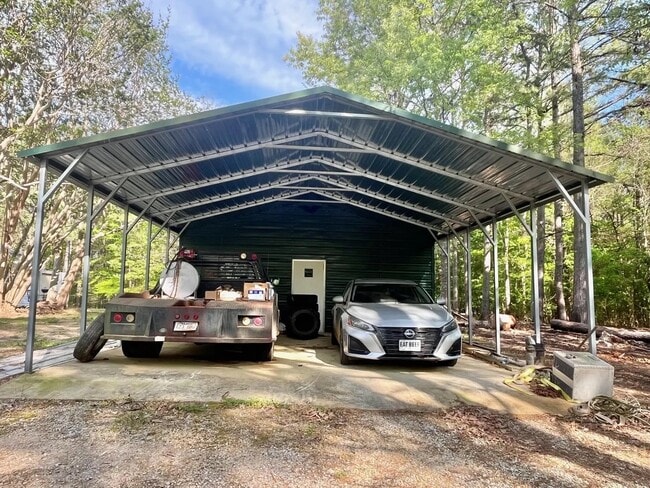 Building Photo - 3130 Fas 677