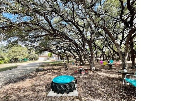 Building Photo - 1045 Hidden Hills Dr