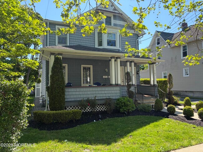 Building Photo - 147 Bridge Ave