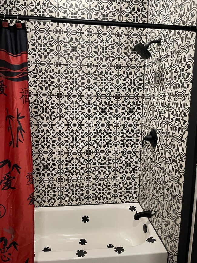 Building Photo - 340 White Stocking Rd Ext