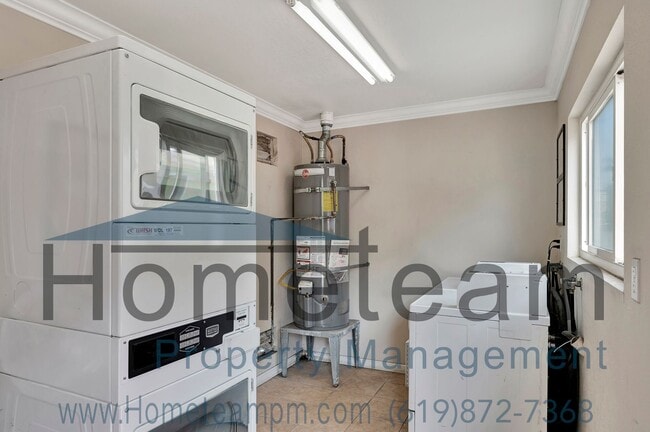 Building Photo - 2 BR/ 2 BA 920 SQFT Clairemont Mesa/ San D...