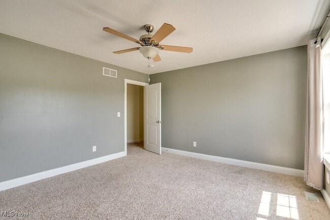Building Photo - 155 Granite Dr