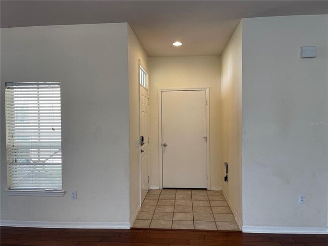 Building Photo - 4007 Sand Palm Ct