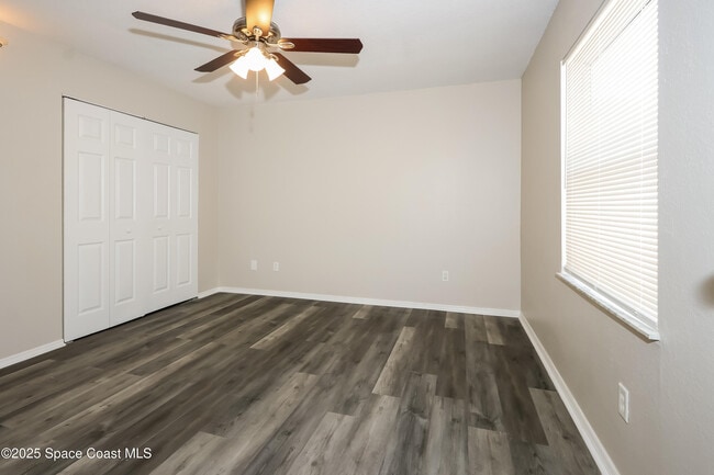 Building Photo - 2252 SE Berkshire Blvd