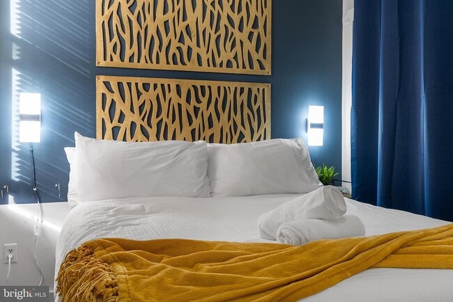 Building Photo - 1836 Delancey St