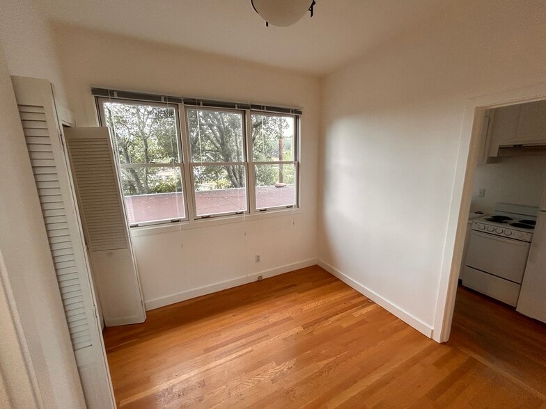 dining room - 55 Marine Dr