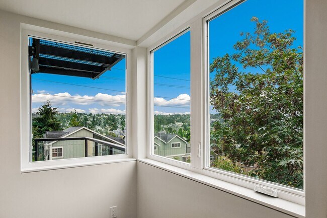 Interior Photo - Fremont View: Modern Classic Collection